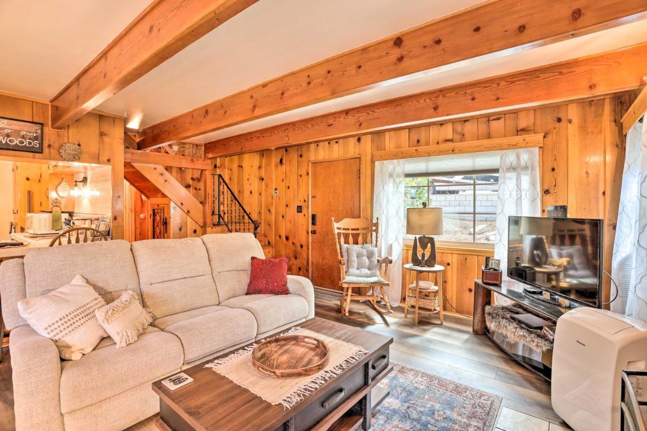 Wrightwood Cabin With Cozy Interior! Exterior photo