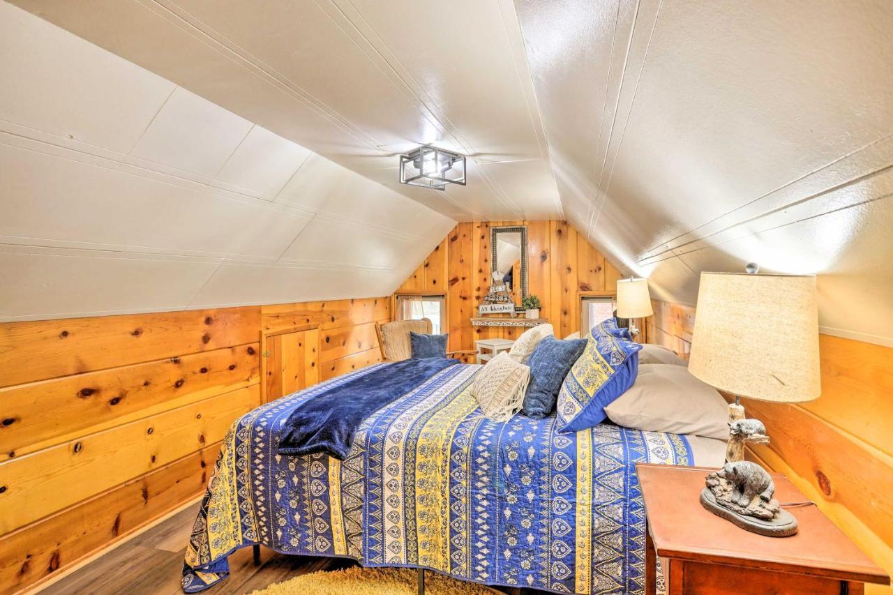 Wrightwood Cabin With Cozy Interior! Exterior photo
